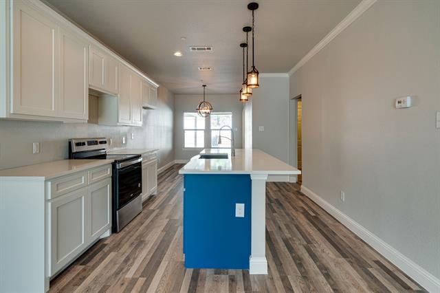 Building Photo - 5509 Soledad Dr