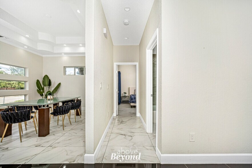 Building Photo - 219 Utah St