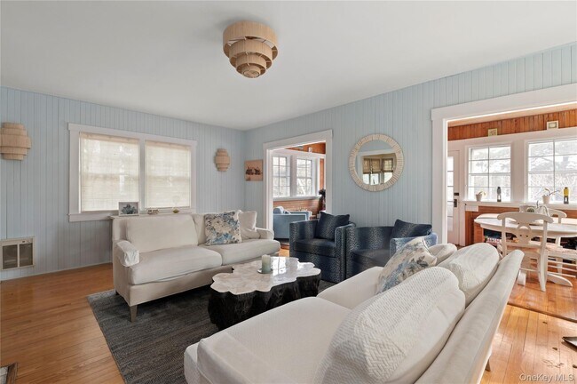 Building Photo - 696 Ocean Breeze Walk