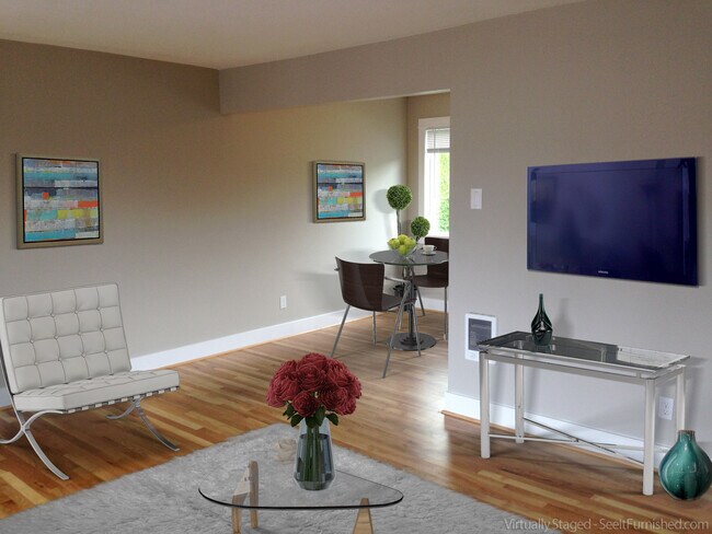 Building Photo - Upper 2 bed on Belmont! Hardwood floors, granite counters, tile in shower! All dogs welcome!