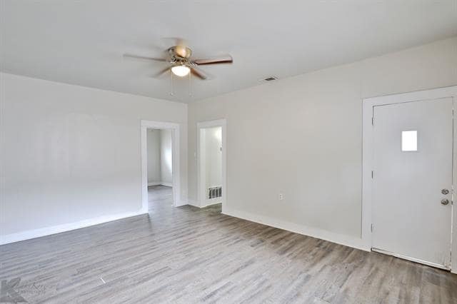 Building Photo - 866 Beech St