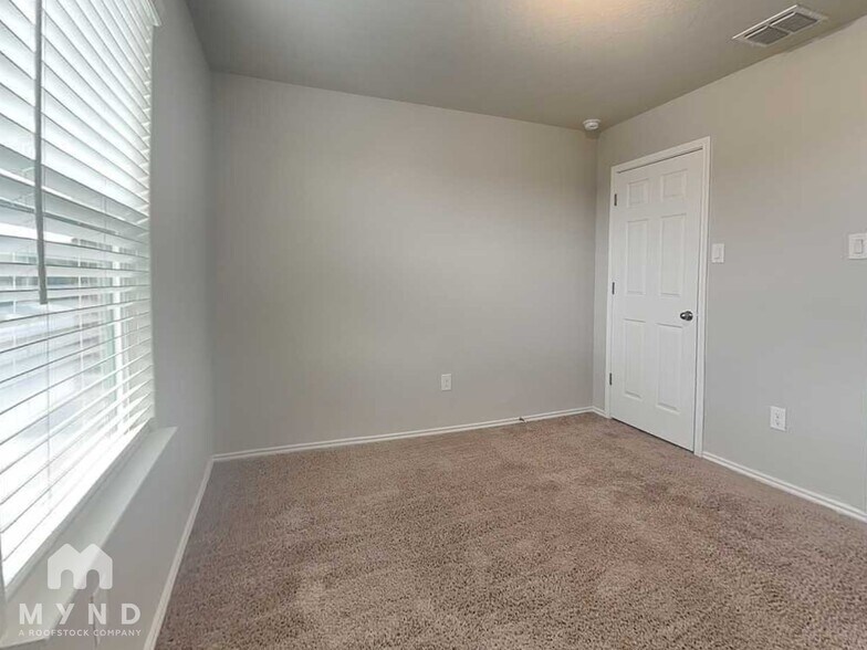 Building Photo - 3724 Colemans Run
