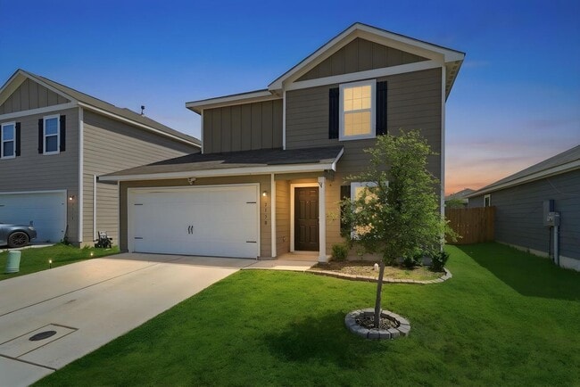 Building Photo - 3130 Jackson Smt