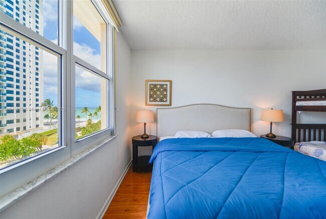 Building Photo - 2501 S Ocean Dr