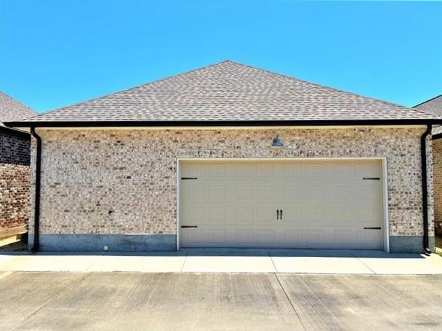 Building Photo - 324 Rue Petite