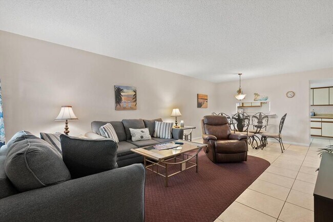 Building Photo - 1531 Placida Rd