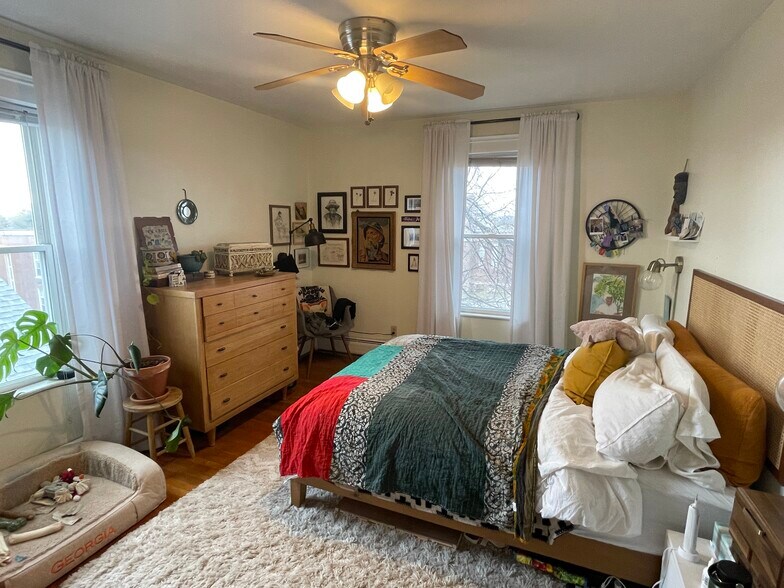 Building Photo - 79 Clarendon Ave