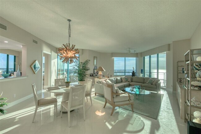Building Photo - 1560 Gulf Blvd