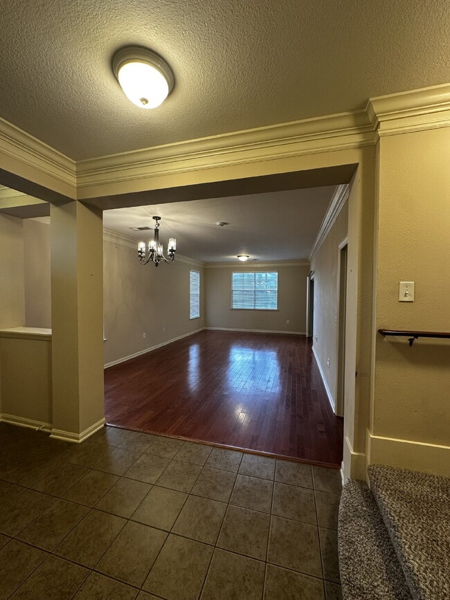 Building Photo - 301 Baldwin Rowe Cir