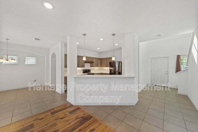 Building Photo - 9683 Shorebird Ln