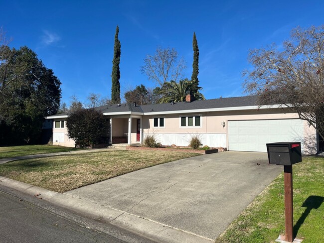 Primary Photo - Sacramento property with pool & landscaper...