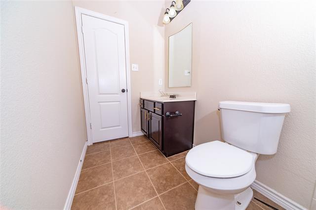 Building Photo - 403 Bellflower Ct