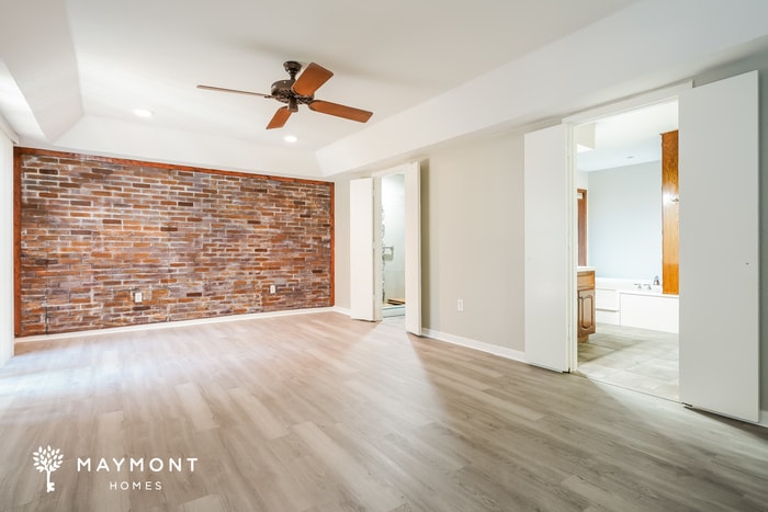 Building Photo - 2111 Inverness Dr