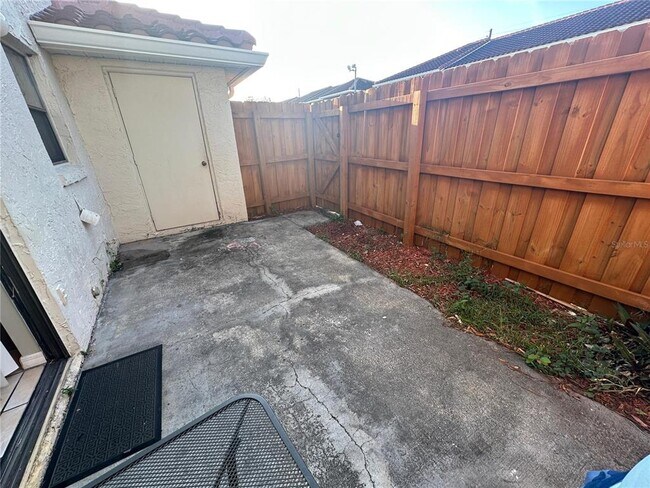 Building Photo - 6274 Whispering Way