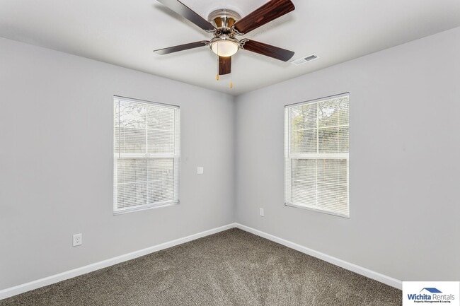 Building Photo - Newer construction 3 bedroom 2 bath **Move in Special - 1/2 off first months rent**