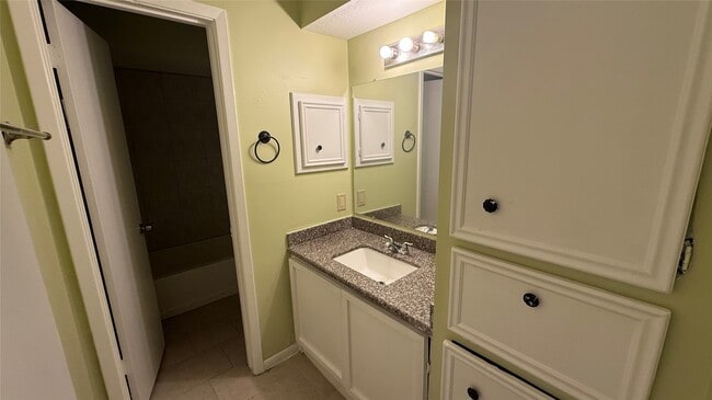 Building Photo - 7706 Winter Glen Ln