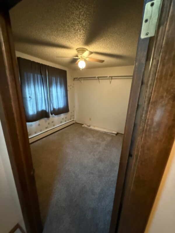 Building Photo - 450 Elm Ave