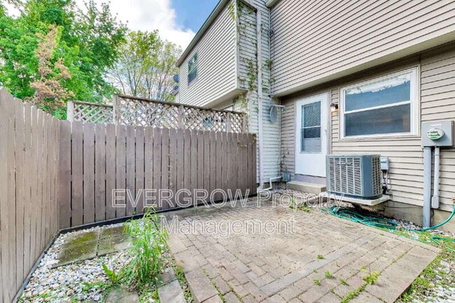 Building Photo - 3741 Lima Ct