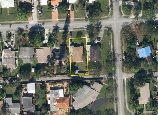 Building Photo - 1790 NE 173rd St