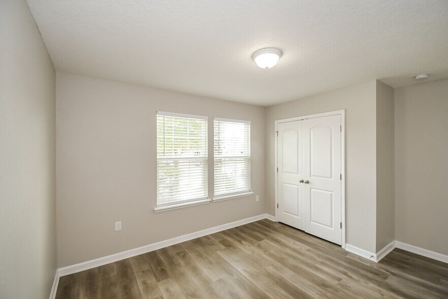 Building Photo - 3258 Hidden Meadows Ct