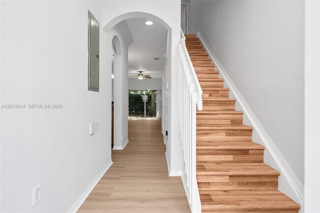 Building Photo - 4967 SW 140th Terrace
