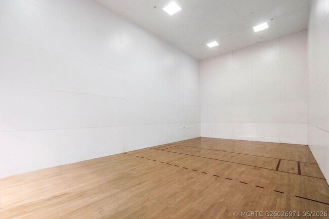 Building Photo - 11750 St Andrews Place