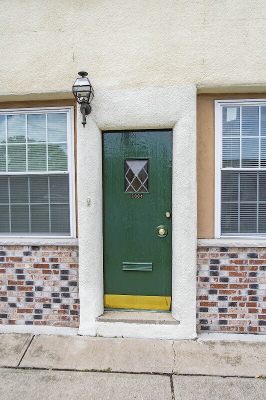 Building Photo - 950. AMERICA REALTY PA LIC LONG TERM RENTALS