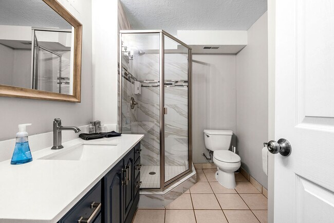 Building Photo - 1162 Cave Hollow Ln