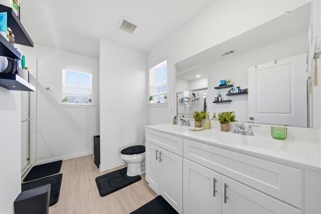 Building Photo - 23531 Autumn Harvester Dr