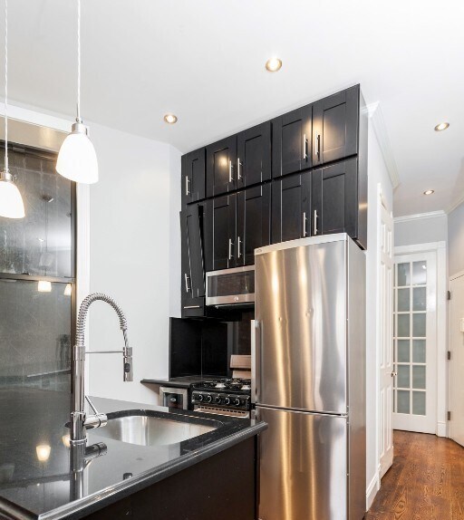 Building Photo - 60 Avenue B