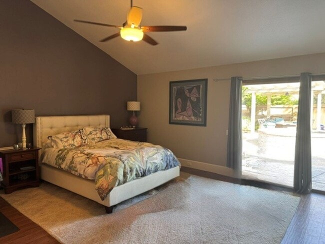 Building Photo - Gorgeous 3-Bedroom House in Gold River wit...