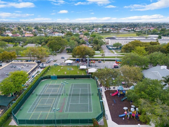 Building Photo - 15006 SW 141st Ct