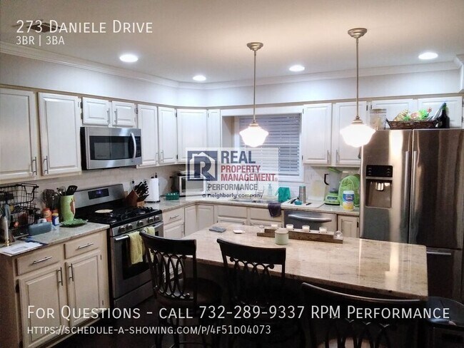 Building Photo - 273 Daniele Dr