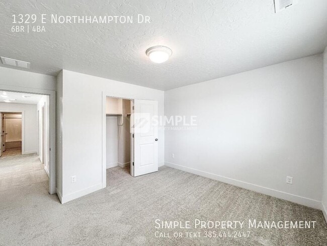 Building Photo - 1329 Northhampton Dr