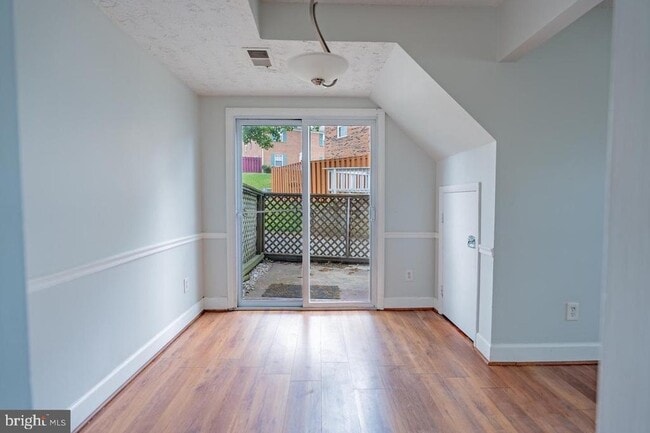 Building Photo - 9570 Hagel Cir