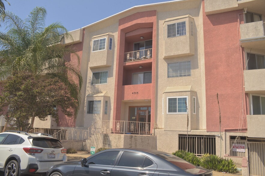 Building Photo - 4705 Kester Ave