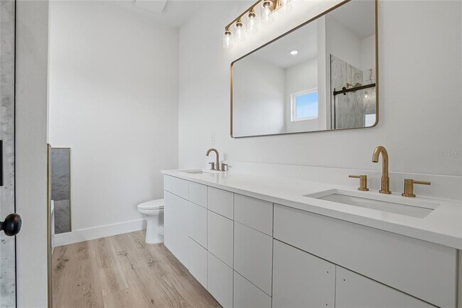 Building Photo - 11256 Salters St