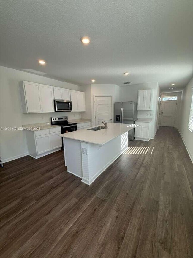 Building Photo - 3723 Point Sur Ct