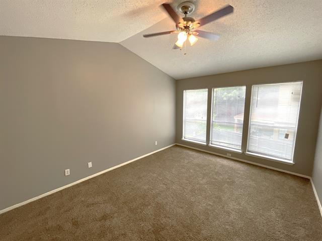 Building Photo - 1617 Brentwood Dr