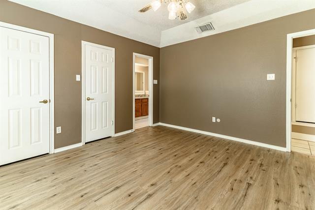 Building Photo - 2513 Poppy Ln