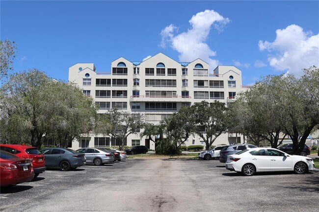 Building Photo - 2333 Feather Sound Dr