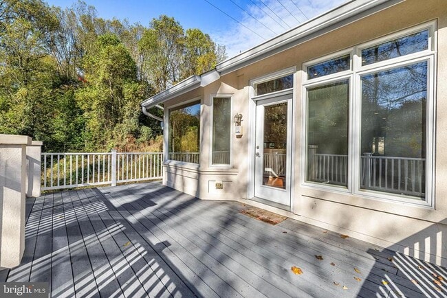 Building Photo - 6716 Newstead Ln