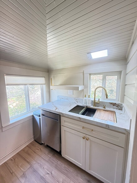 Building Photo - 4107 Smallwood Ln