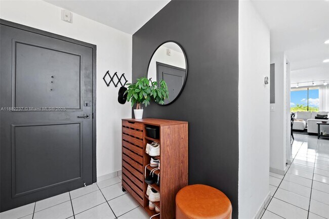 Building Photo - 10500 SW 108th Ave