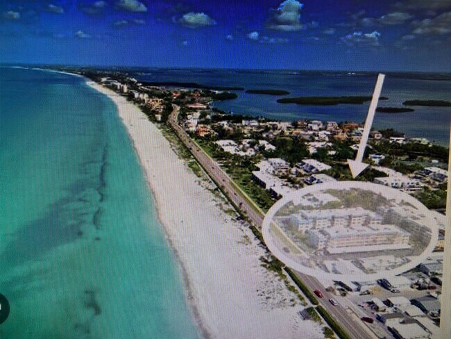 Building Photo - 3802 Gulf of Mexico Dr