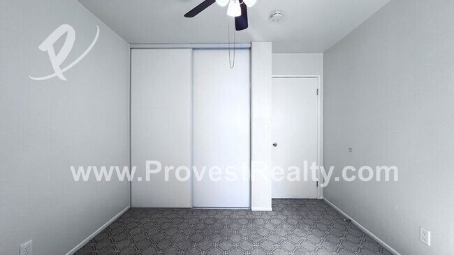 Building Photo - 15095 Laurelwood Pl