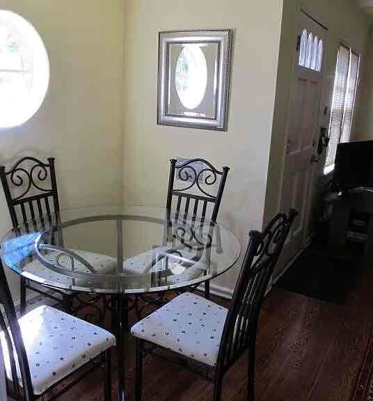 Building Photo - 1395 S Milwaukee St