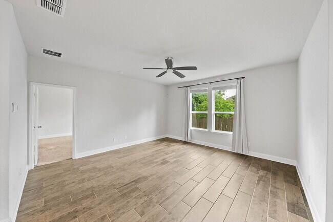Building Photo - Inviting Comfort & Everyday Ease – 4 Bed, ...