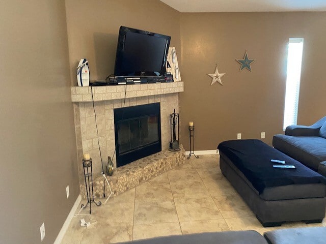 Building Photo - 7850 S Oriole Dr