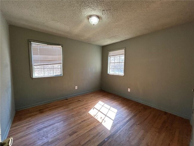 Building Photo - 3427 Stovall St